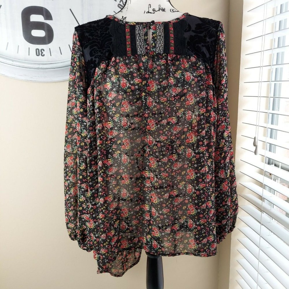 IVU JANE Small Top Lagenlook Boho Balloon Sleeve Sheer Lace Velvet Detail